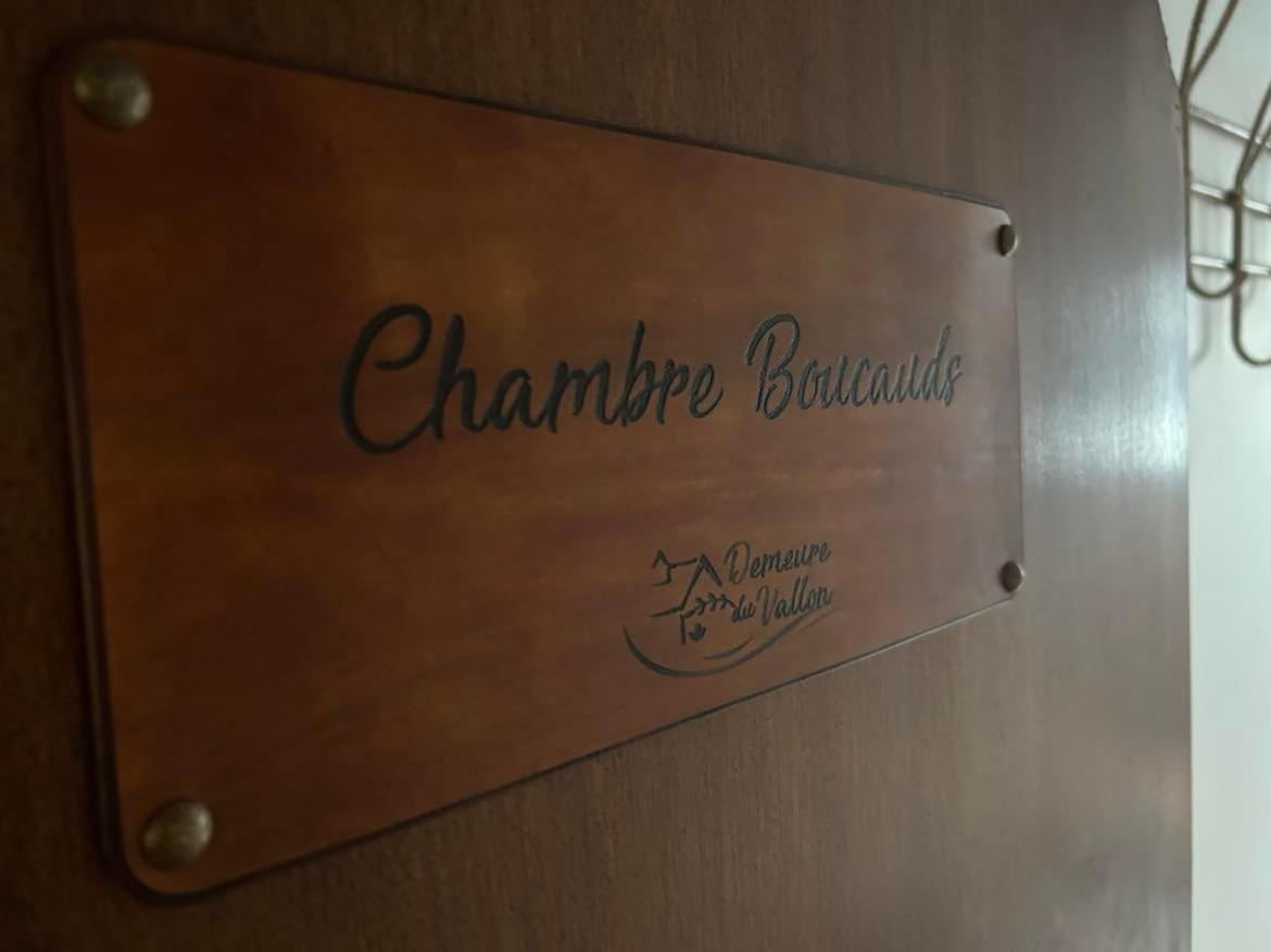 Demeure Du Vallon - Chambres D'Hotes De Charme Azerat Exterior photo